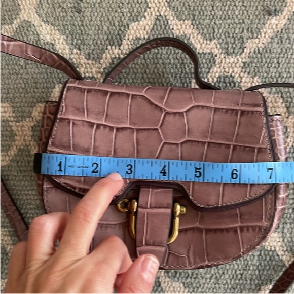 J. Crew Mauve Croc-Embossed Leather Crossbody Bag with Gold Hardware - Picture 12 of 16